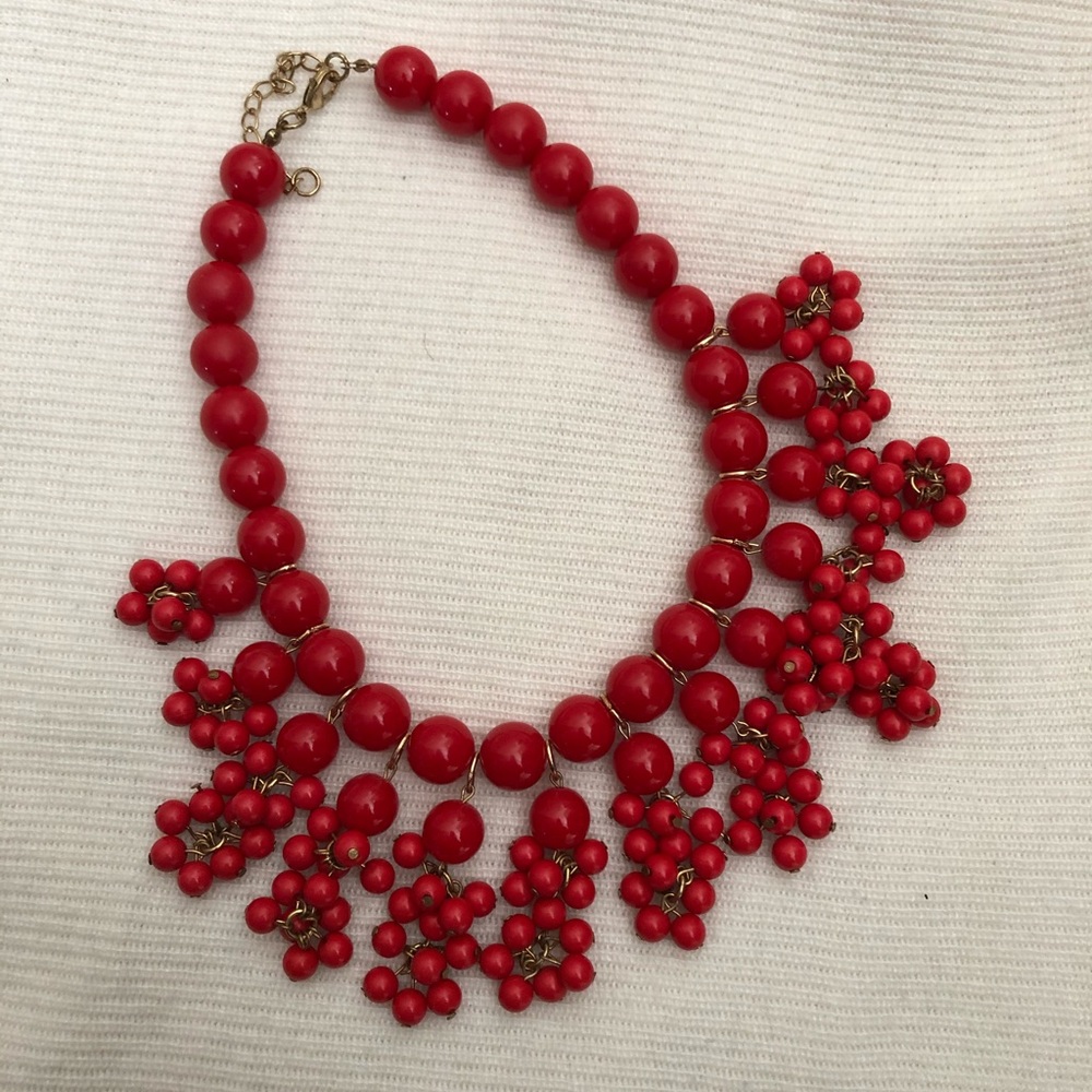 Red chunky beaded necklace